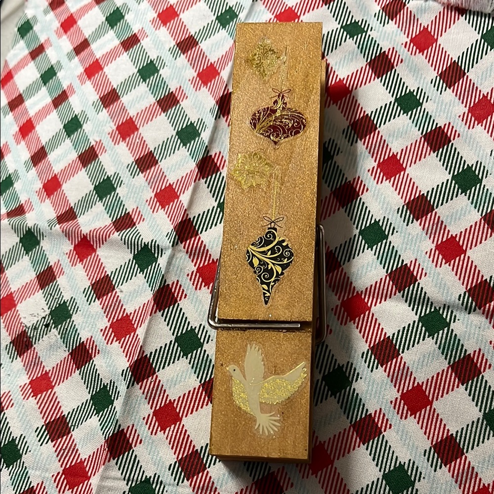 Decorative clothes pin with Ornaments